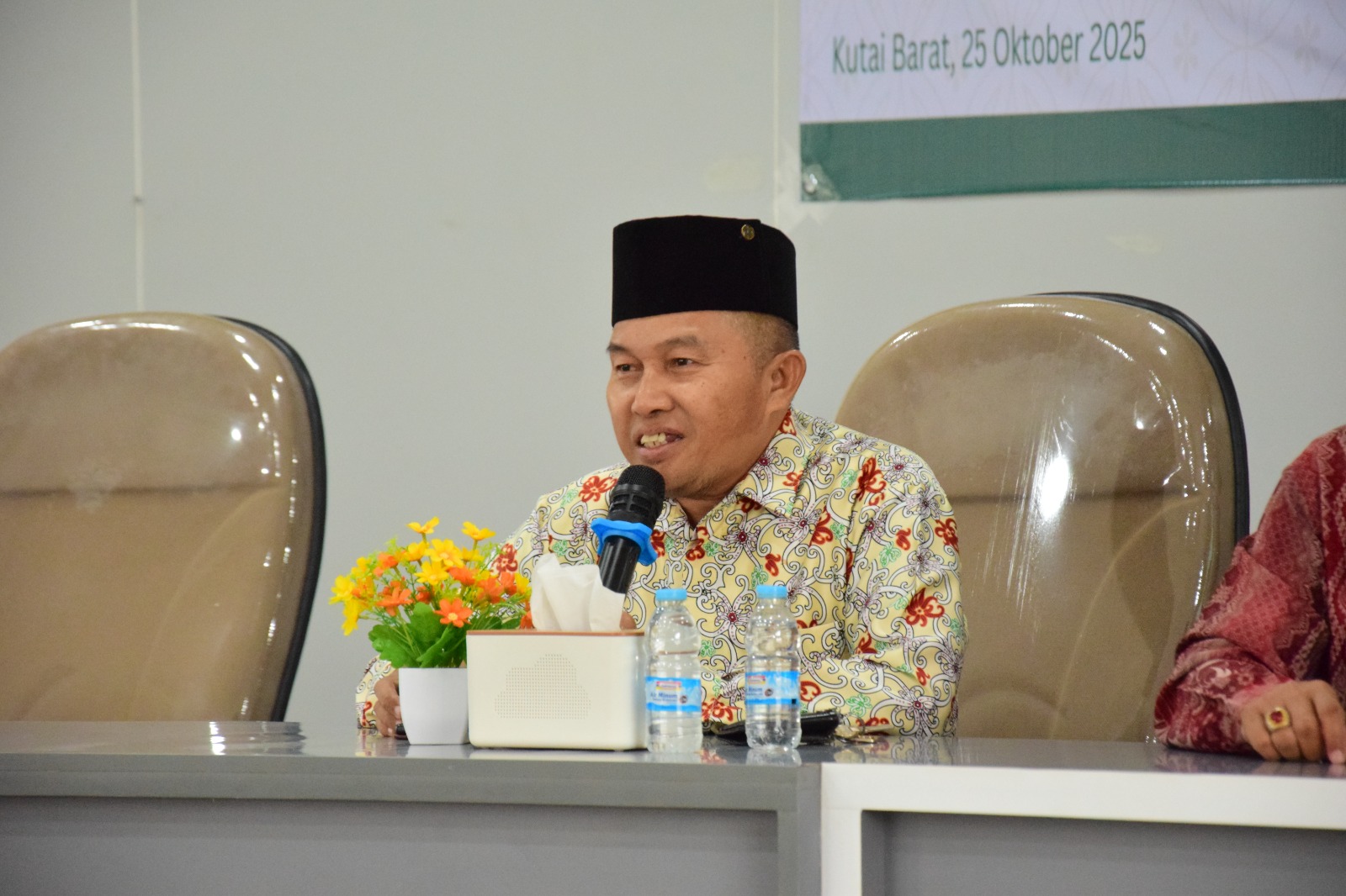 Narasumber berbicara dalam kegiatan inovasi media belajar digital